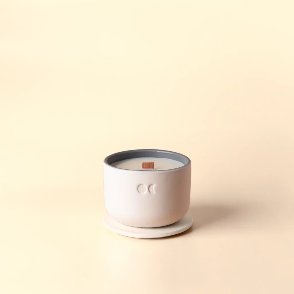 Blühende Keramikkerze - Vetiver - 220g