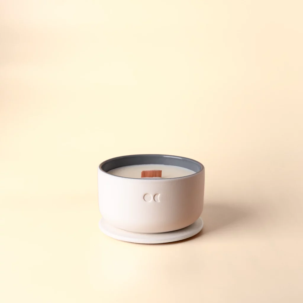 Blühende Keramikkerze - Vetiver - 440g